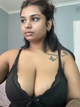 layla amin online show from 07/01/26, 11:34