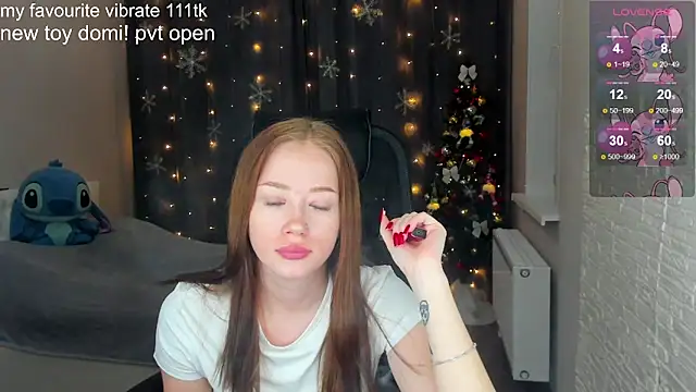 Hot Mia  online show from 12/08/24, 12:19