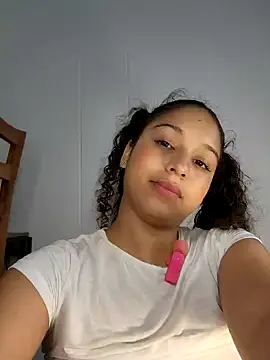 Shara dreams online show from 01/14/25, 01:26