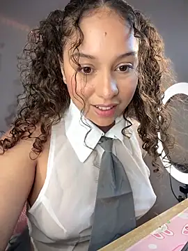 Shara dreams online show from 10/17/25, 12:36