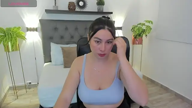 bella 99  online show from 03/07/26, 12:02