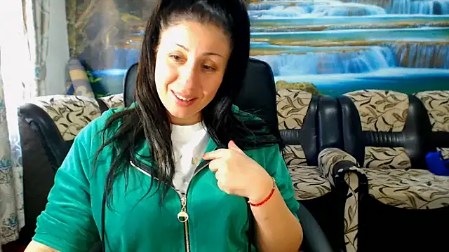 MoistMady online show from 03/07/25, 10:45