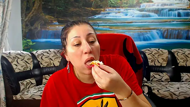 MoistMady online show from 02/26/26, 06:23