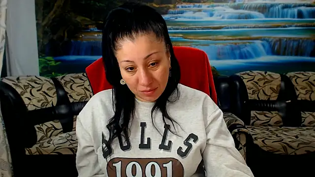 Snapshot of MoistMady chatting on 03/06/26, 03:47 MoistMady online show from 03/06/26, 03:47