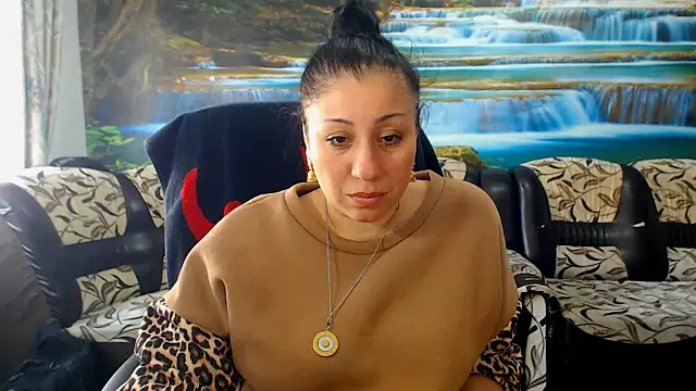 Snapshot of MoistMady chatting on 03/18/26, 09:01 MoistMady online show from 03/18/26, 09:01