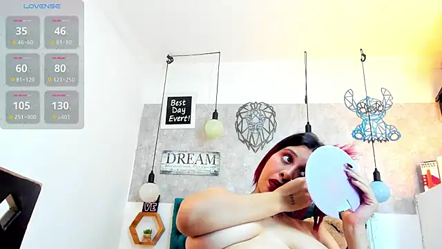 Rebeca xs online show from 03/18/25, 10:57