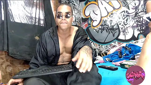 Justin Frank online show from 02/23/25, 06:01