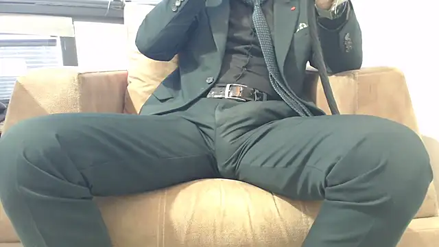 Snapshot of masterxmonster chatting on 02/26/25, 10:15 masterxmonster online show from 02/26/25, 10:15