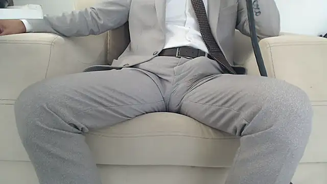 Snapshot of masterxmonster chatting on 09/21/25, 10:17 masterxmonster online show from 09/21/25, 10:17