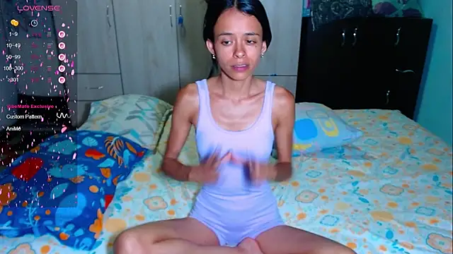 Mia sexy18  online show from 02/09/26, 02:04