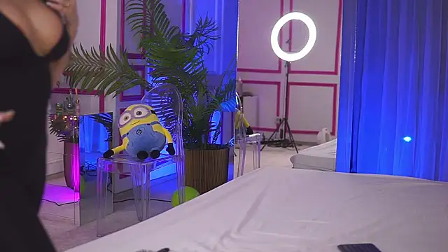 AshleySinn online show from 01/15/25, 07:12