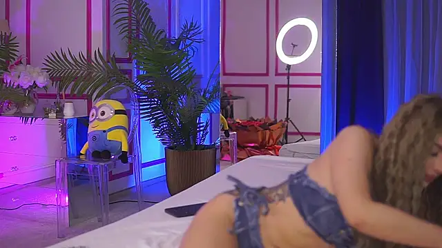 AshleySinn online show from 01/24/25, 05:53