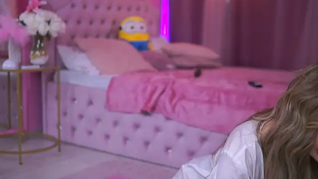 AshleySinn online show from 02/03/25, 09:29