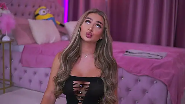 AshleySinn online show from 03/11/25, 05:13