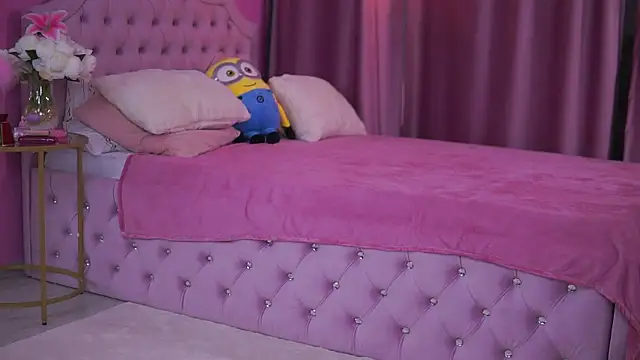 AshleySinn online show from 03/19/25, 04:45