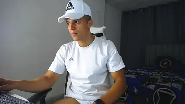 DavidAngell7 online show from 02/05/25, 01:04