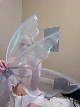 AmethystFoxx online show from 10/06/25, 08:17