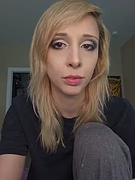 AmethystFoxx online show from 05/15/26, 05:20