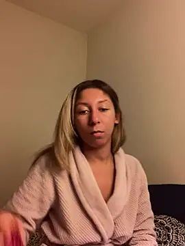 tastyyxx online show from 12/16/24, 11:44