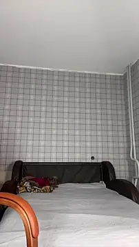 Snapshot of NinaVI chatting on 09/13/25, 05:46 NinaVI online show from 09/13/25, 05:46