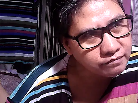 sweetsosie18 online show from 11/28/25, 06:49