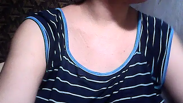 sweetsosie18 online show from 03/25/26, 03:18