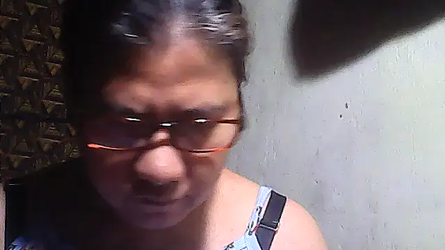 sweetsosie18 online show from 04/06/26, 07:53