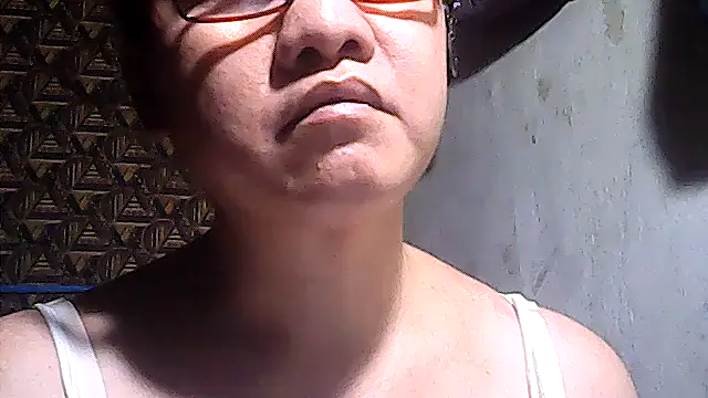 sweetsosie18 online show from 04/08/26, 07:30