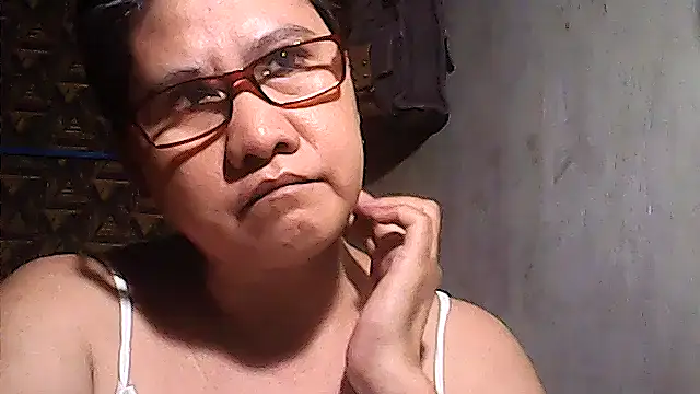 sweetsosie18 online show from 05/02/26, 03:39