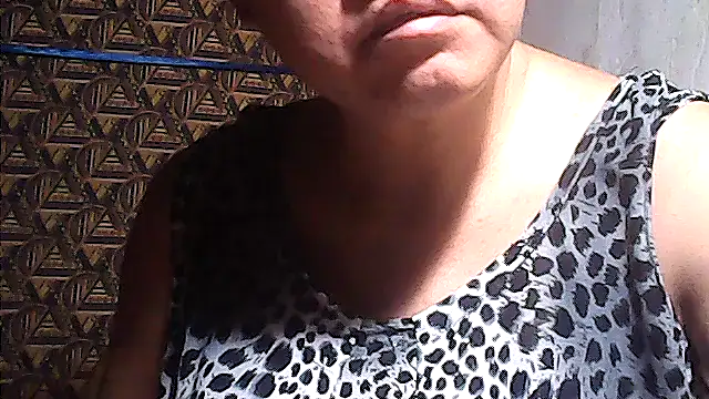 sweetsosie18 online show from 05/14/26, 09:43
