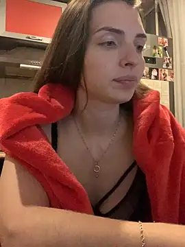 Snapshot of SeducingYoghourt chatting on 12/23/24, 03:33 SeducingYoghourt online show from 12/23/24, 03:33