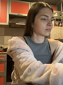 Snapshot of SeducingYoghourt chatting on 12/27/24, 04:21 SeducingYoghourt online show from 12/27/24, 04:21