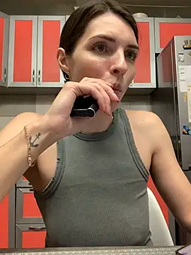 SeducingYoghourt online show from 02/08/25, 04:25