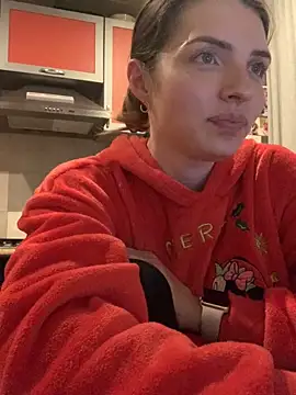 Snapshot of SeducingYoghourt chatting on 02/21/25, 04:16 SeducingYoghourt online show from 02/21/25, 04:16