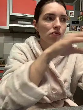 Snapshot of SeducingYoghourt chatting on 02/24/25, 04:47 SeducingYoghourt online show from 02/24/25, 04:47