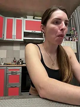 Snapshot of SeducingYoghourt chatting on 03/20/25, 05:04 SeducingYoghourt online show from 03/20/25, 05:04