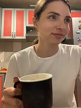 SeducingYoghourt online show from 10/12/25, 02:49