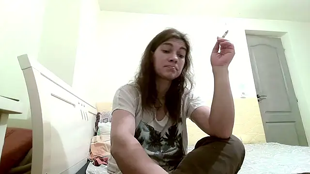 Snapshot of MercyLove chatting on 12/21/24, 11:22 MercyLove online show from 12/21/24, 11:22