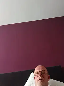 ClubbyEuphory online show from 06/17/26, 01:56