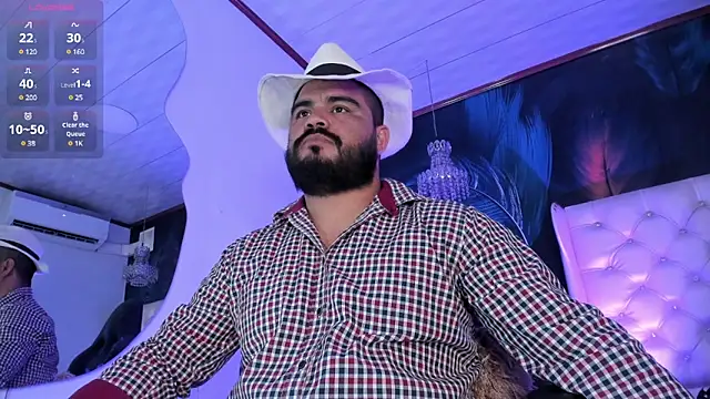 Snapshot of MichaelBear_ chatting on 01/22/25, 12:27 MichaelBear online show from 01/22/25, 12:27