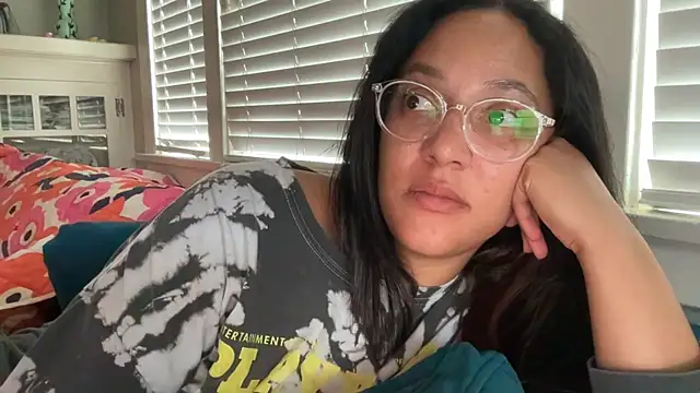 dreamyriri online show from 05/25/26, 01:44