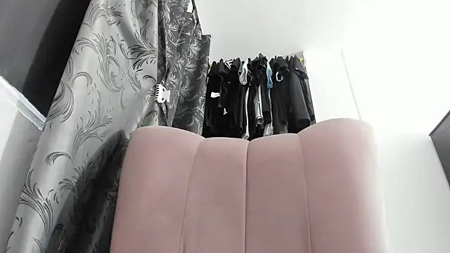 natalia hottman online show from 04/29/26, 06:03