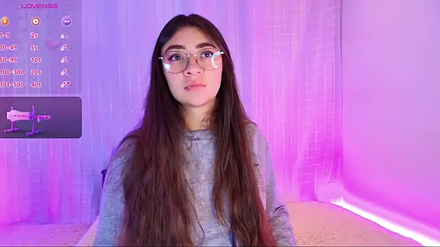 Snapshot of Samii_Evans chatting on 01/31/25, 04:14 Samii Evans online show from 01/31/25, 04:14