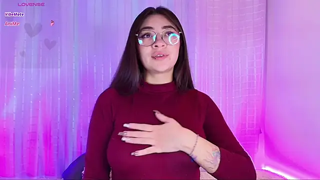 Snapshot of Samii_Evans chatting on 03/05/25, 05:40 Samii Evans online show from 03/05/25, 05:40