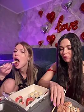 Emma Catt online show from 02/15/26, 07:51