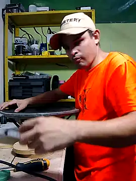 king-lobo-act online show from 11/20/25, 05:34