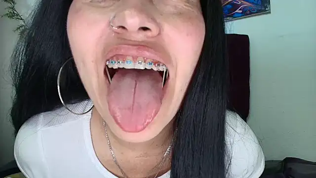 Tania mature online show from 11/24/25, 05:23