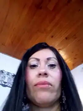 Snapshot of Tania_mature chatting on 03/17/26, 05:49 Tania mature online show from 03/17/26, 05:49