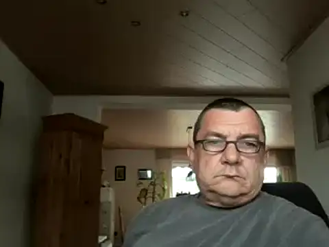 Nobbie444 online show from 05/15/26, 11:28