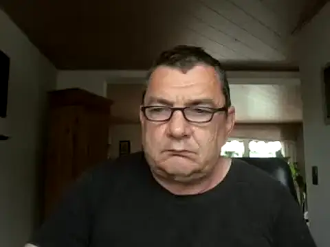 Nobbie444 online show from 06/07/26, 09:02